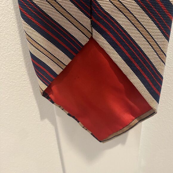 Vintage Silk Repp Tie Dawahare’s Of Kentucky Blue Red Striped Patriotic Colors - Picture 6 of 12